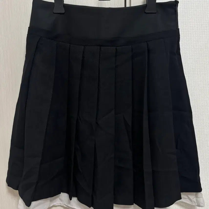 [BUNJANG] Mioang Mike Layered Pleats Midi Skirt Black M / 묘랑 미케 레이어드 플리츠 미디 스커트