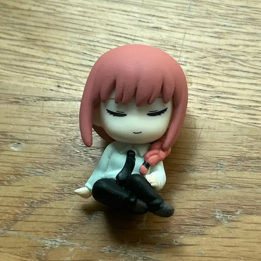 [BUNJANG] Chainsaw Man Makima Shoulder Resting Gacha / 체인소맨 마키마 어깨쿵 가챠