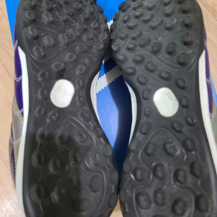 [BUNJANG] UPOWER R9 TF Futsal Shoes / 우파워 r9 tf 풋살화