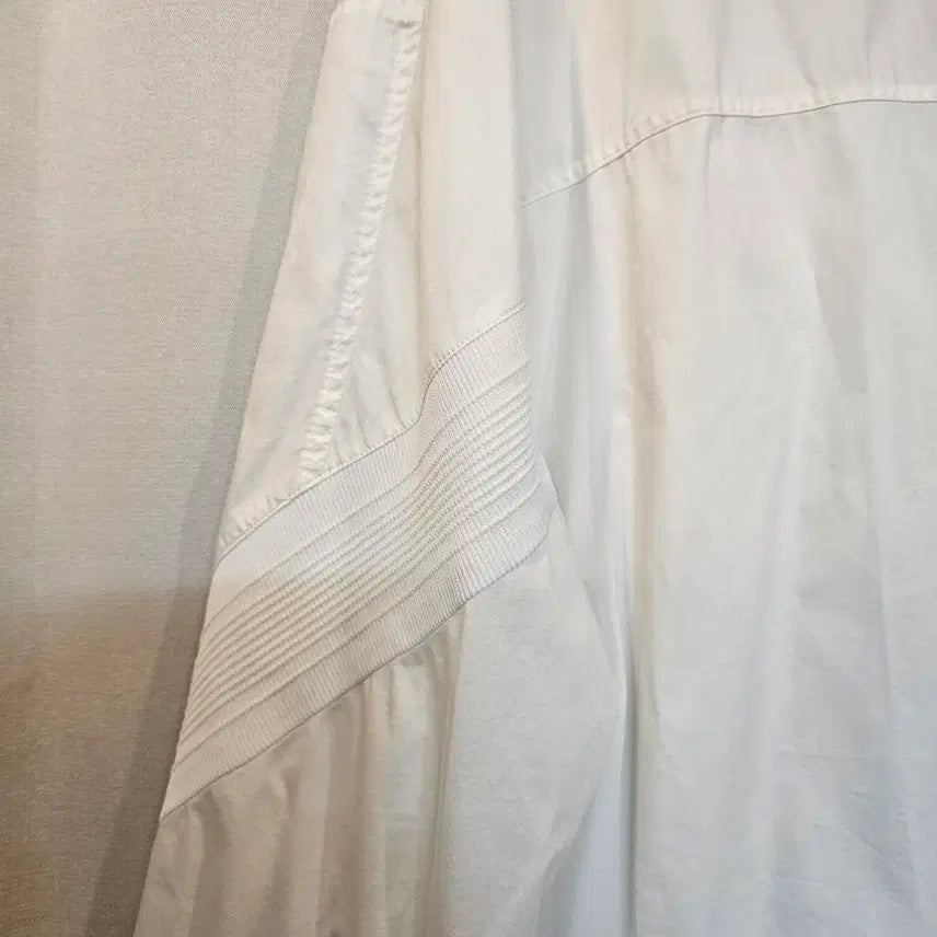 [BUNJANG] SYSTEM homme White Shirt Back Taping Detail / [SYSTEM homme] 시스템 옴므 백 테이핑 디테일 화이트 셔츠