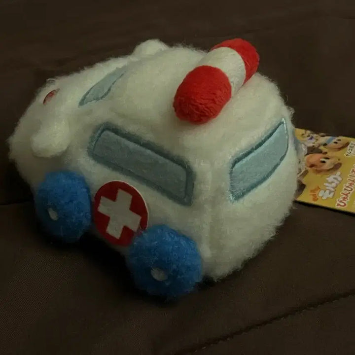 [BUNJANG] MOLUCA Ambulance Plush Doll / 모루카 풀백카 구급이 구급차 응급 뿌이뿌이 모루카 고전 빈티지 누이 인형
