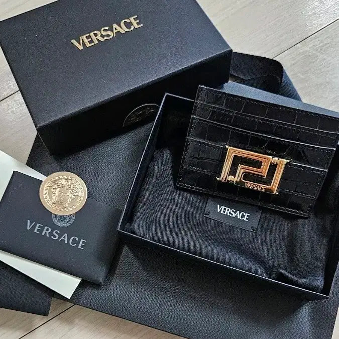[BUNJANG] Versace Crocodile Pattern Card Holder Black / 베르사체 카드지갑 새상품