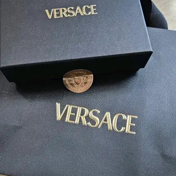 [BUNJANG] Versace Crocodile Pattern Card Holder Black / 베르사체 카드지갑 새상품