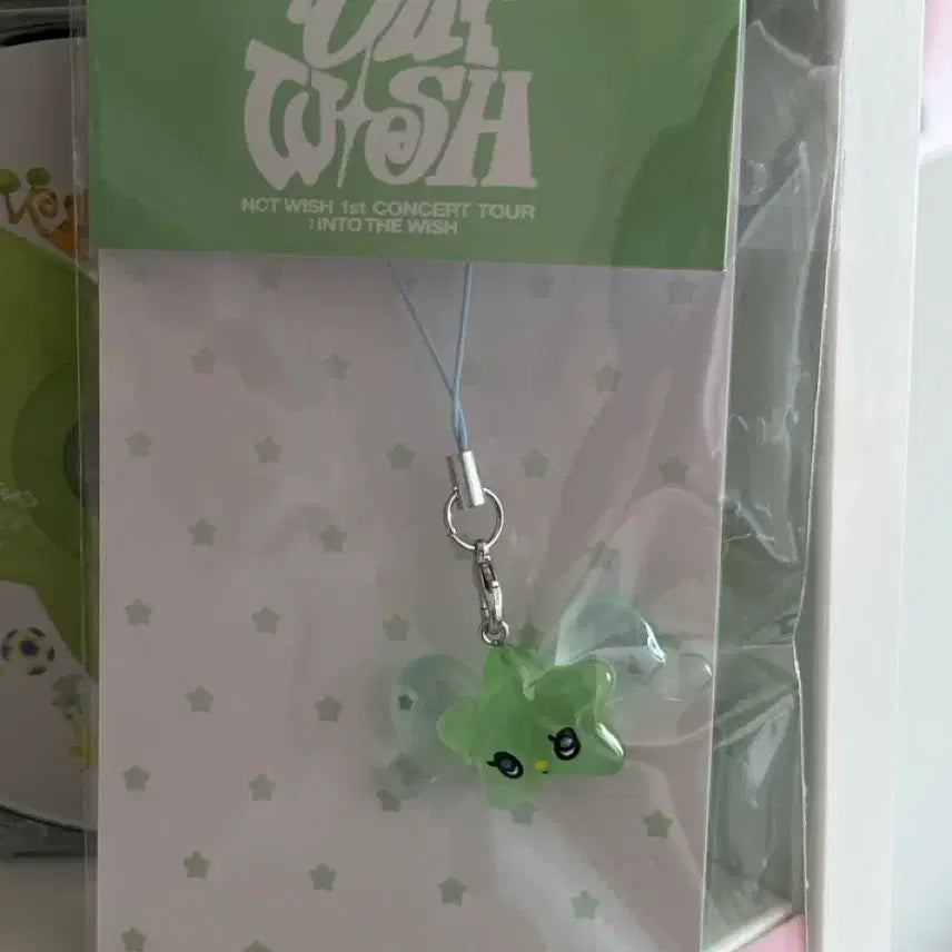 [BUNJANG] NCT WISH WISHIE Glow-in-the-dark Keyring (Sealed) / 엔시티 위시 위츄 야광 키링미개봉