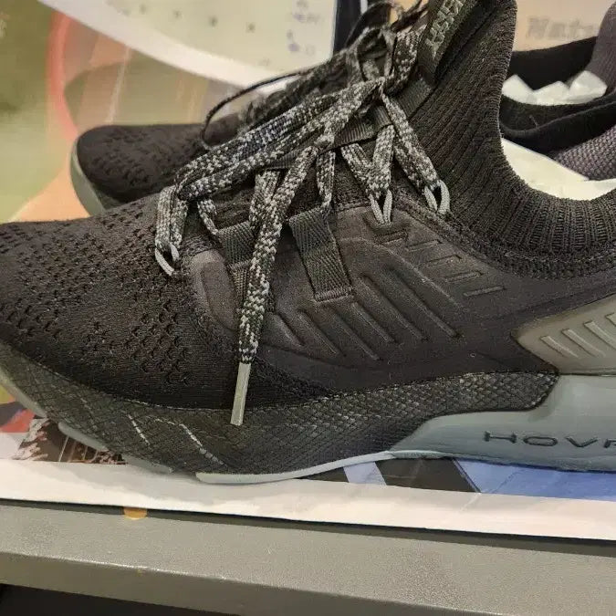 [BUNJANG] Under Armour HOVR Rock Training Shoes Black / 언더아머 HOVR 락 트레이닝화 블랙