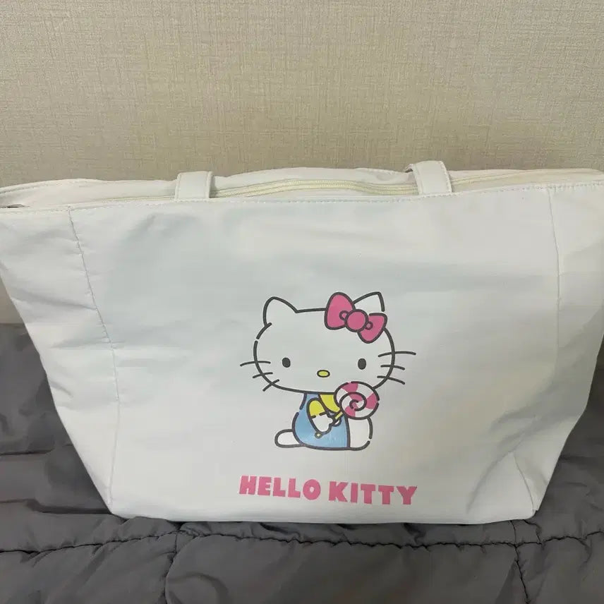 [BUNJANG] Hello Kitty Zipper Tote Bag White / [새상품] 헬로키티 지퍼 토트백 화이트