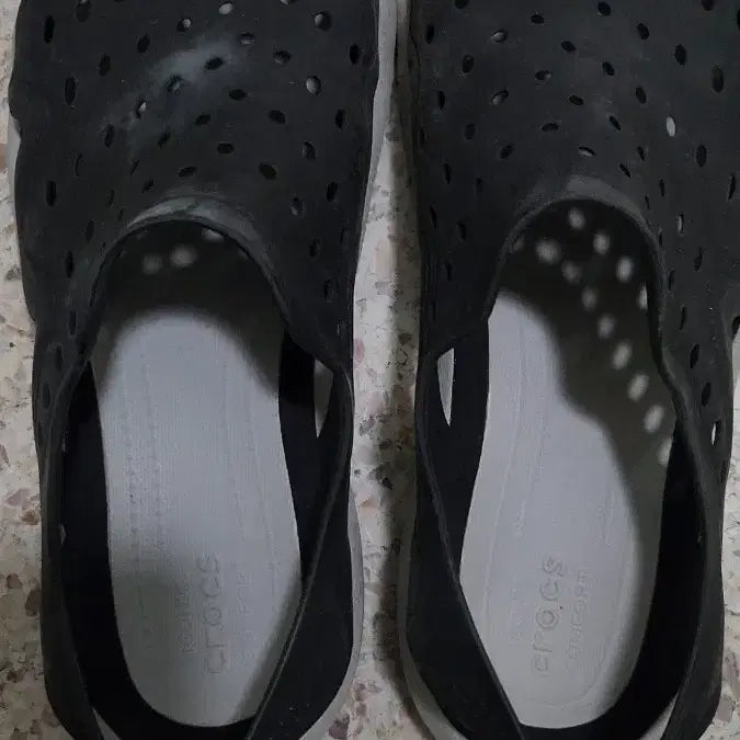 [BUNJANG] Crocs Black Slippers Size 270 / 크록스 검정색 슬리퍼 270사이즈입니다