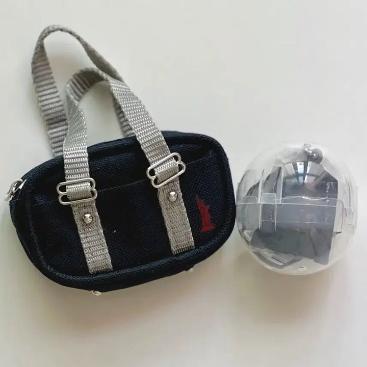 [BUNJANG] Eastboy Gacha Bag &amp; Keychain Set / 이스트보이 가챠세트
