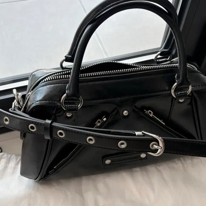 [BUNJANG] Sunburn Project Black Leather Tote Bag Shoulder Bag / 썬번프로젝트 블랙 토트백|레더 토트백|토트백|숄더백|y2k