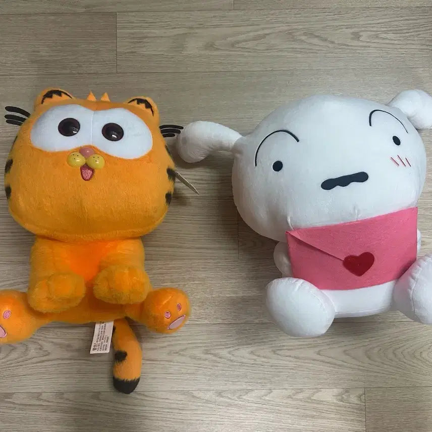 [BUNJANG] Garfield Plush Toy + Shiro (Whitey) Plush Toy Set / [새상품] 가필드 인형 + 흰둥이 인형