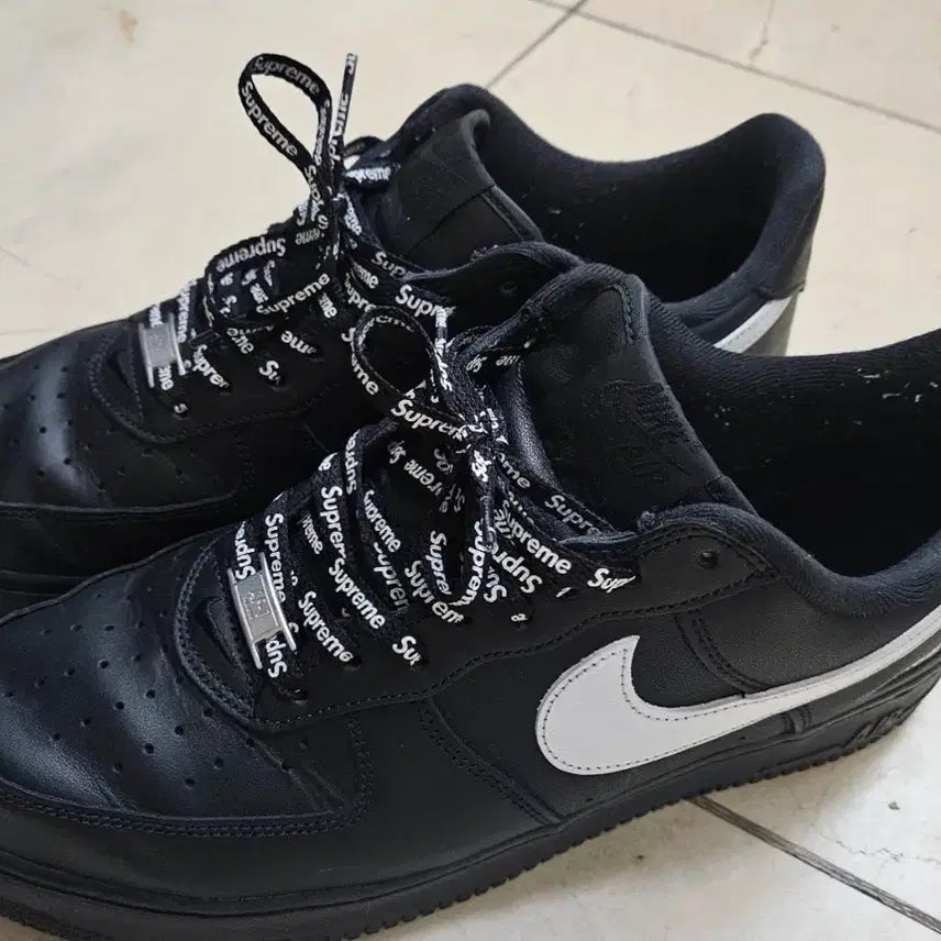 [BUNJANG] Nike Air Force 1 Supreme Black (US 10) / 280) 나이키 에어포스1 슈프림 블랙  280사이즈