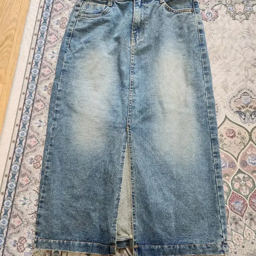 [BUNJANG] Denim Long Skirt with Front Slit / 데님 롱 스커트 앞트임 청치마