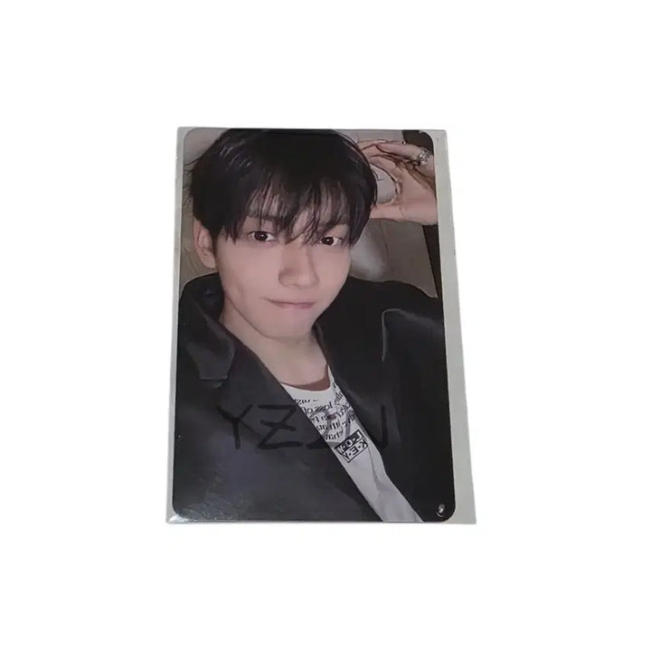 [BUNJANG] TXT Subin 1st Lucky Draw Additional Photocard / (수빈) 1차 럭드 추가 포카 [투바투 미니8집]