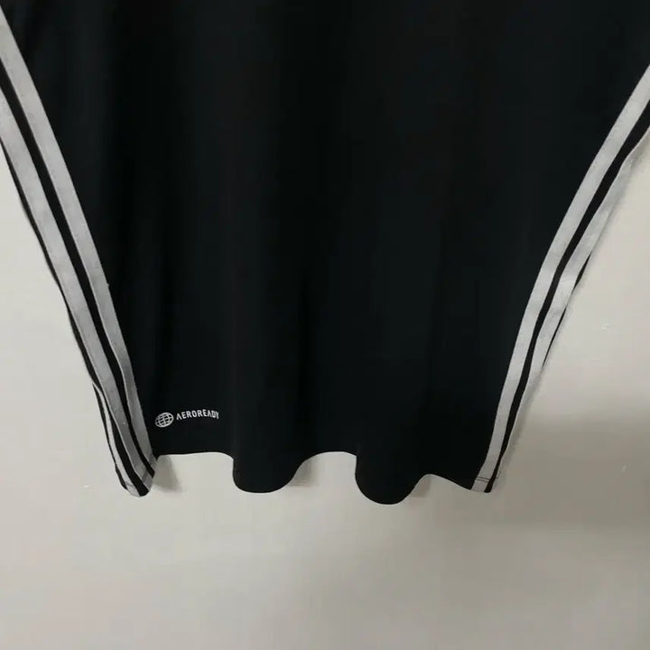 [BUNJANG] Adidas Functional Spandex Short Sleeve T-Shirt / 55-66 아디다스 기능성 스판 반팔티 정품