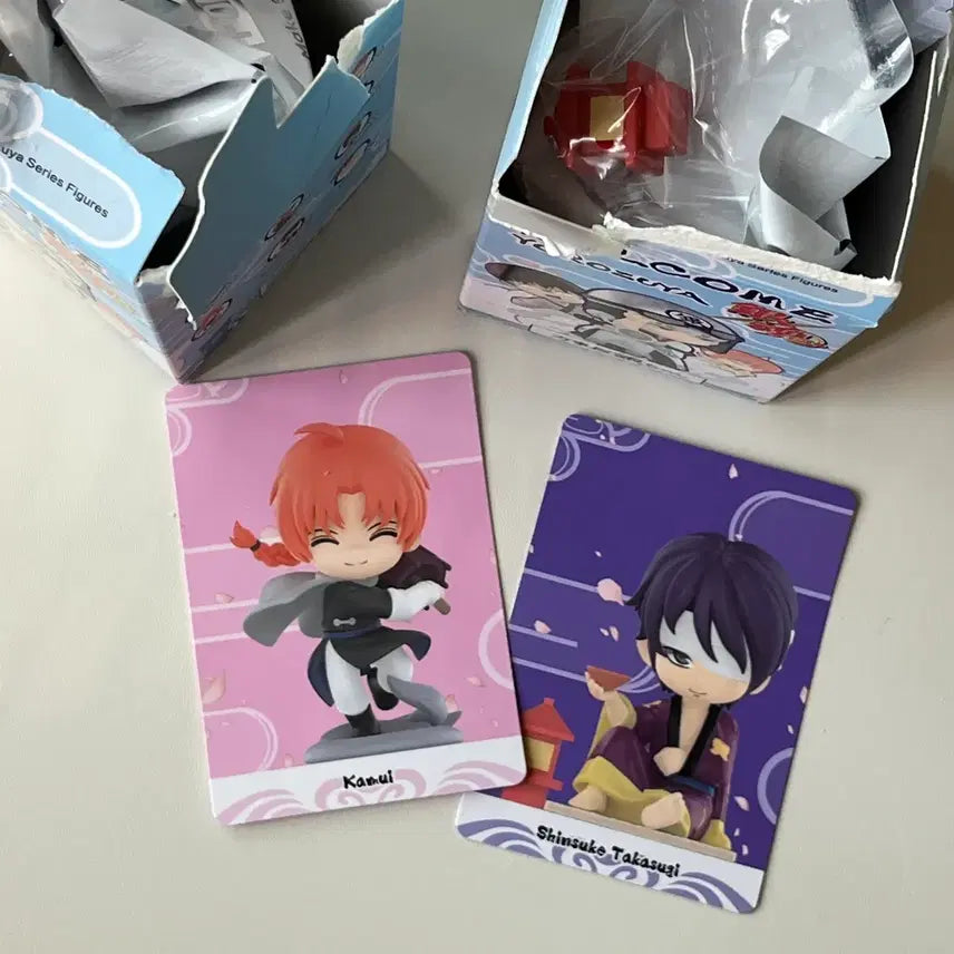 [BUNJANG] Gintama Yorozuya Pop Mart Figure Bundle Set (Kamui, Takasugi) / 일괄) 은혼 요로즈야 팝마트 피규어 카무이, 타카스기