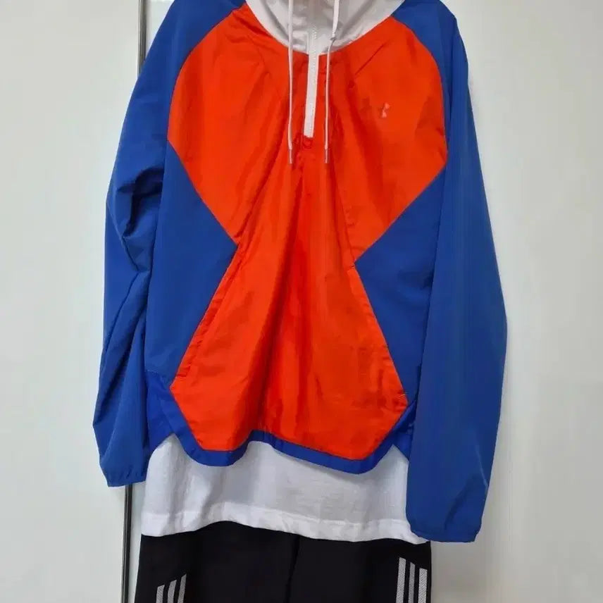 [BUNJANG] Under Armour Half-Zip Windbreaker (Unisex) - Size M / 언더아머 하프집업 바람막이 M (남녀공용)