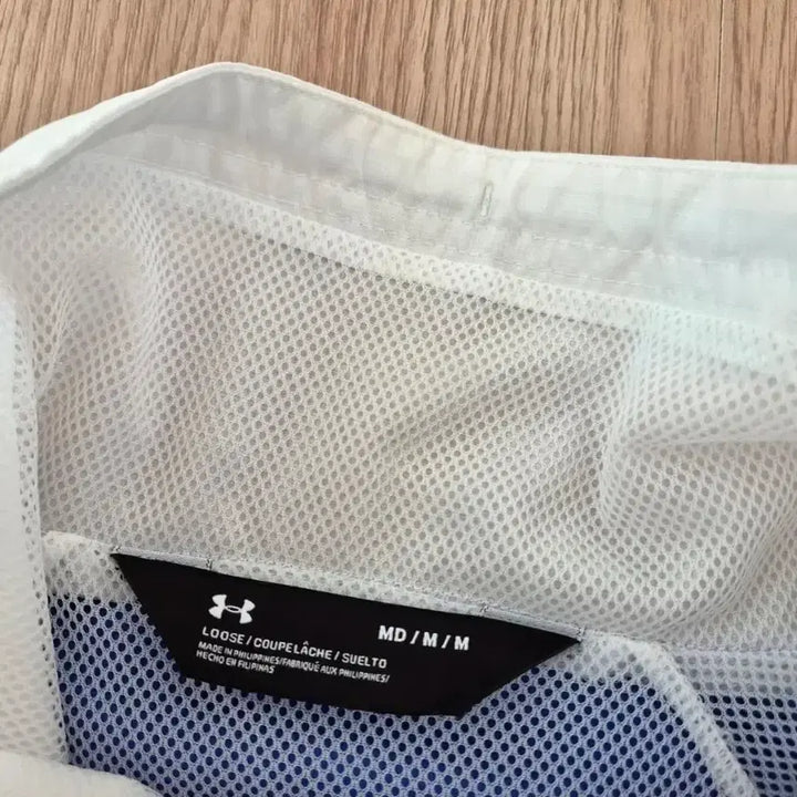 [BUNJANG] Under Armour Half-Zip Windbreaker (Unisex) - Size M / 언더아머 하프집업 바람막이 M (남녀공용)