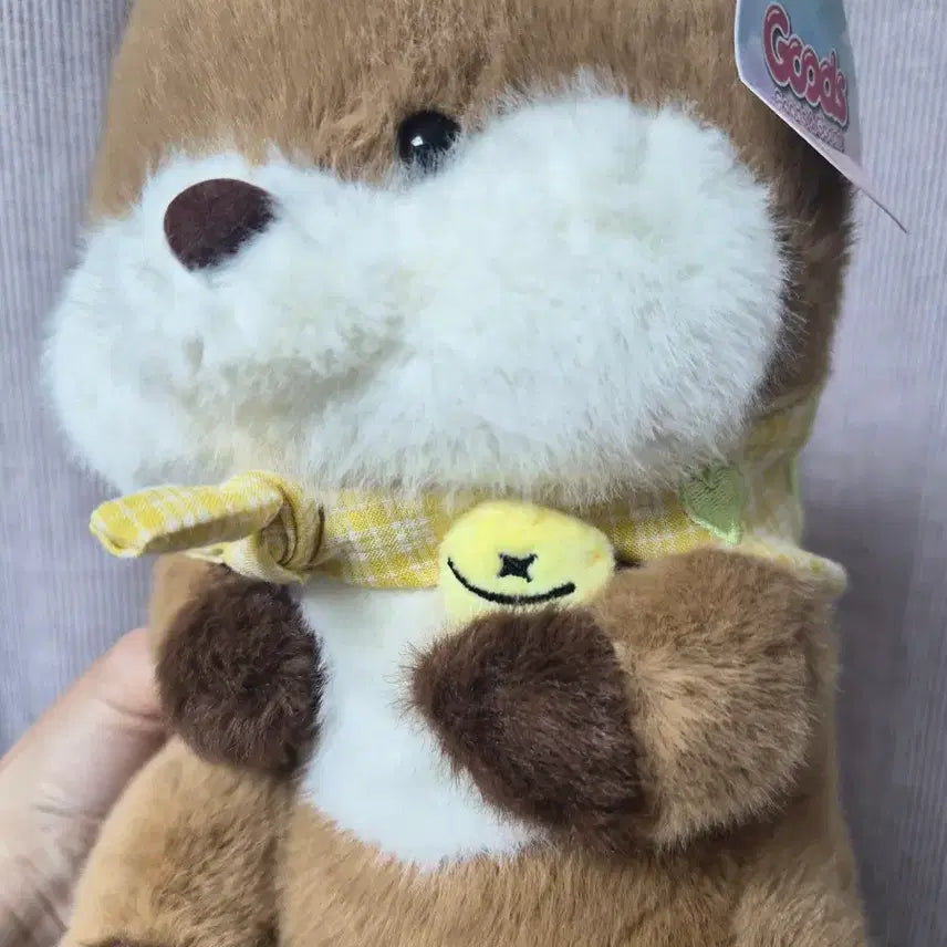 [BUNJANG] Brown Otter Plush Toy with Yellow Scarf (Medium Size) / 갈색 수달 인형 노란 스카프 중형인형