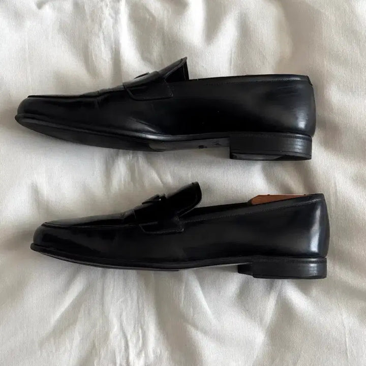 [BUNJANG] Prada Brushed Leather Loafers / 프라다 브러쉬드 레더 로퍼