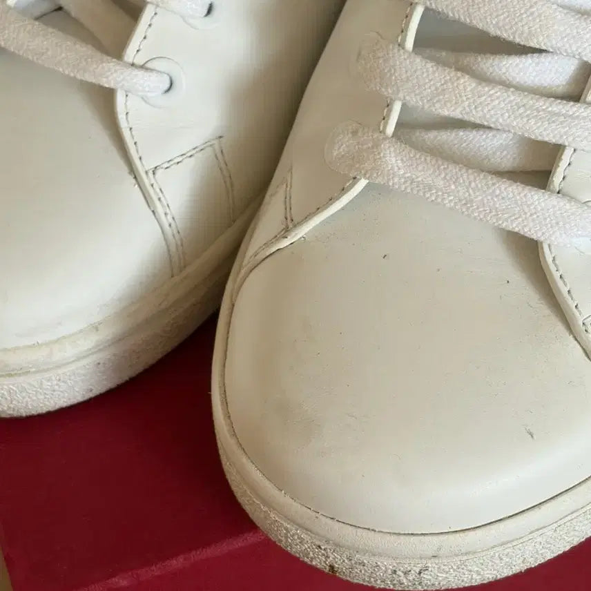[BUNJANG] Valentino VLogo Size 35 Shoes / 발렌티노 브이로고 35사이즈