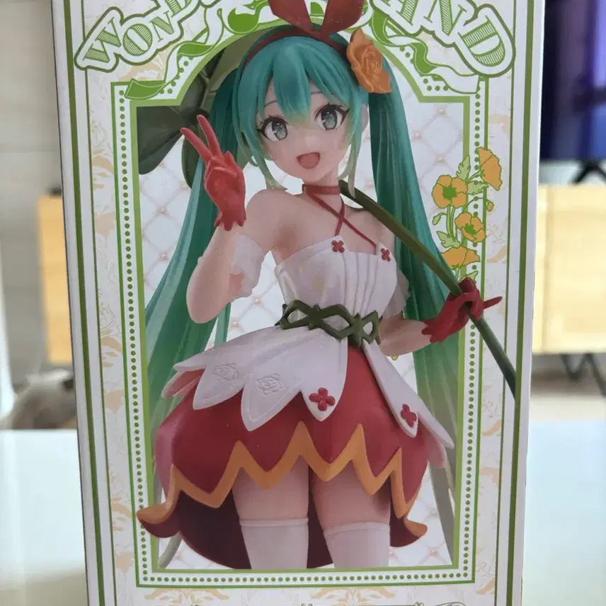[BUNJANG] Hatsune Miku Wonderland Figure (Sealed) / 미개봉)하츠네 미쿠 원더랜드 피규어