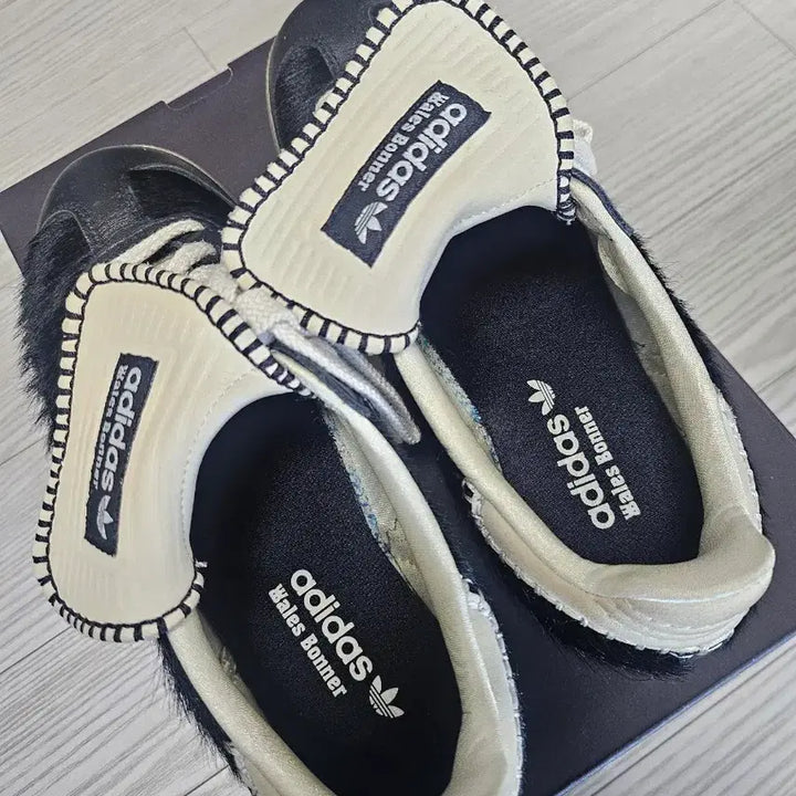 [BUNJANG] Adidas Wales Bonner Samba Pony Tonal Black (235) / 아디다스 웨일즈보너 삼바 포니 토널 블랙 235
