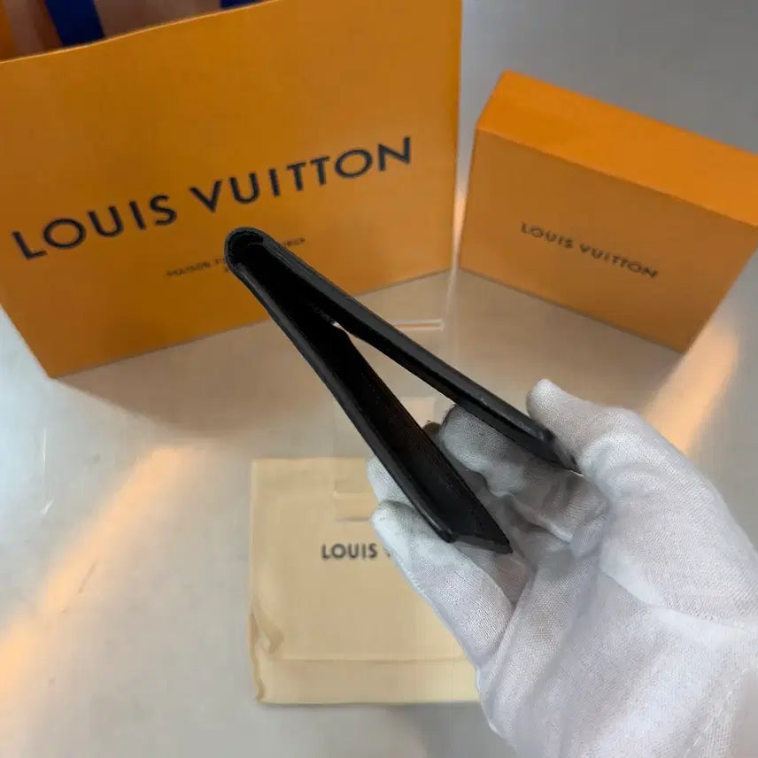 [BUNJANG] Louis Vuitton Monogram Eclipse Reverse Slender Wallet / 루이비통 모노그램 이클립스 리버스 슬렌더 반지갑