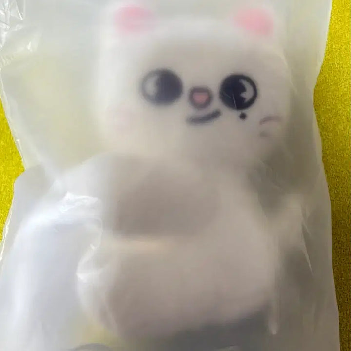 [BUNJANG] Stray Kids Hyunjin Jiniret Strap Plush / 지니렛 현진 스키주 스트랩플러시 원가이하 양도