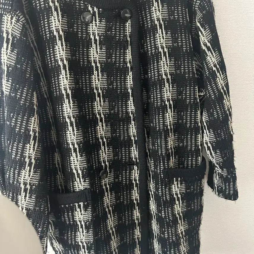 [BUNJANG] Monotone Check Pattern Cardigan Coat / 체크패턴 가디건 코트