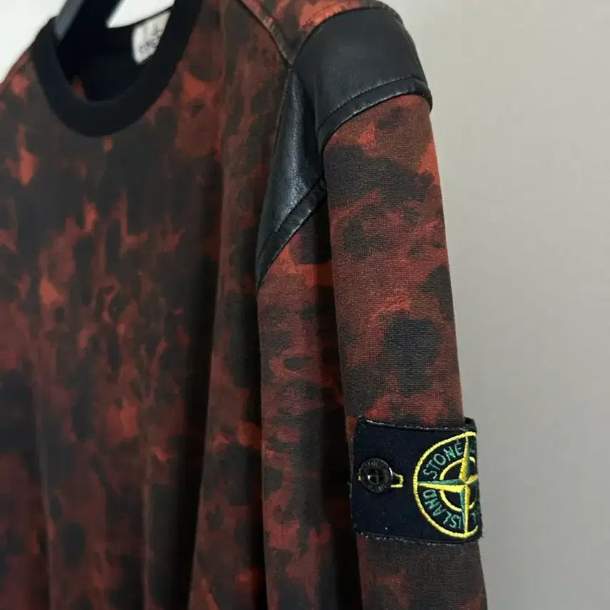 [BUNJANG] Stone Island Tortoise OVD Camo Sweatshirt Medium / 스톤아일랜드 Tortoise ovd camo 맨투맨 M(100) 국내판