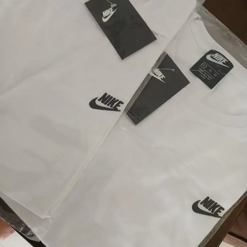 [BUNJANG] Nike White Short Sleeve T-Shirt XL / 나이키 흰색 반팔 티셔츠 새상품
