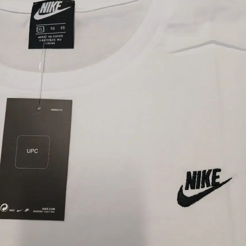 [BUNJANG] Nike White Short Sleeve T-Shirt XL / 나이키 흰색 반팔 티셔츠 새상품
