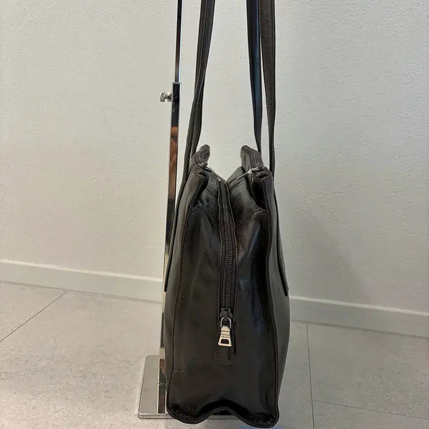 [BUNJANG] Prada Nappa Leather Shoulder Bag / 프라다 나파 레더 숄더백