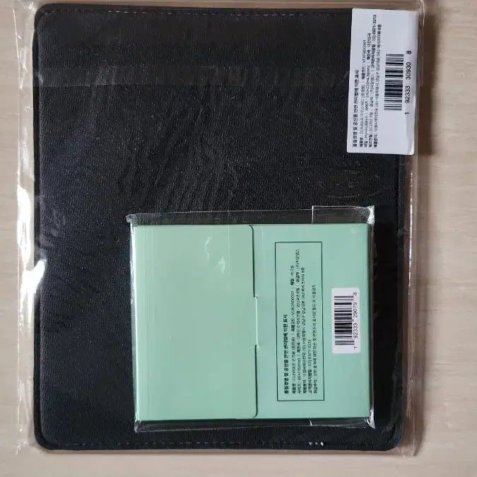 [BUNJANG] Byun Woo Seok Clinique Mousepad, Mirror (Sealed) / 변우석 <미개봉>크리니크마우스패드,거울
