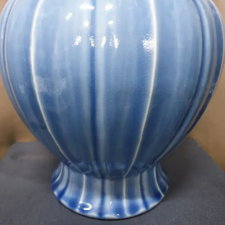 [BUNJANG] Ming Dynasty Xuande Period Celadon Porcelain Vase / 명.선덕제.기물/화형.과능.절연.호