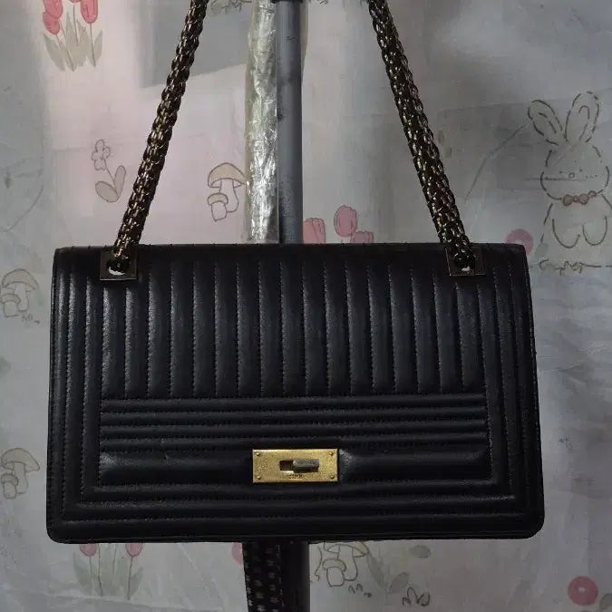[BUNJANG] TIME Quilting Chain Shoulder Bag / 타임    퀼팅   체인  숄더백