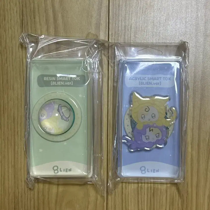 [BUNJANG] IU 8th Generation Alien MagSafe Smart Talk Bundle Set (Sealed) / [미개봉 일괄] 아이유 8기 에일이언 맥세이프 스마트톡