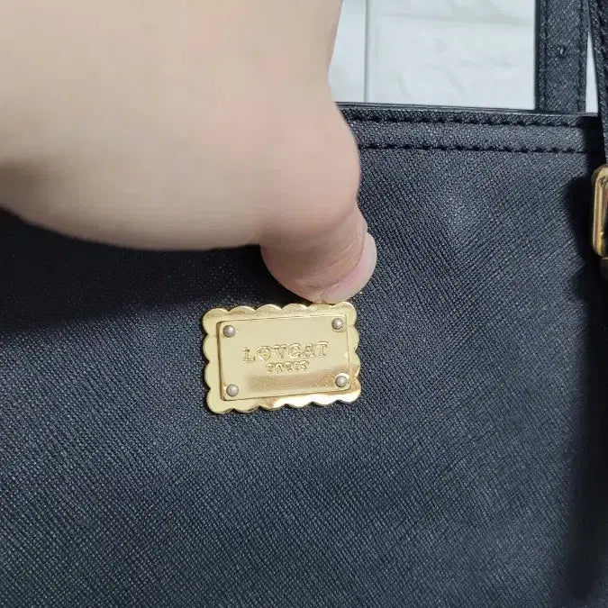 [BUNJANG] LOVCAT Saffiano Leather Tote Bag / 러브캣(LOVCAT) 사피아노 레더 토트백 / 오피스룩/데일리백 추천