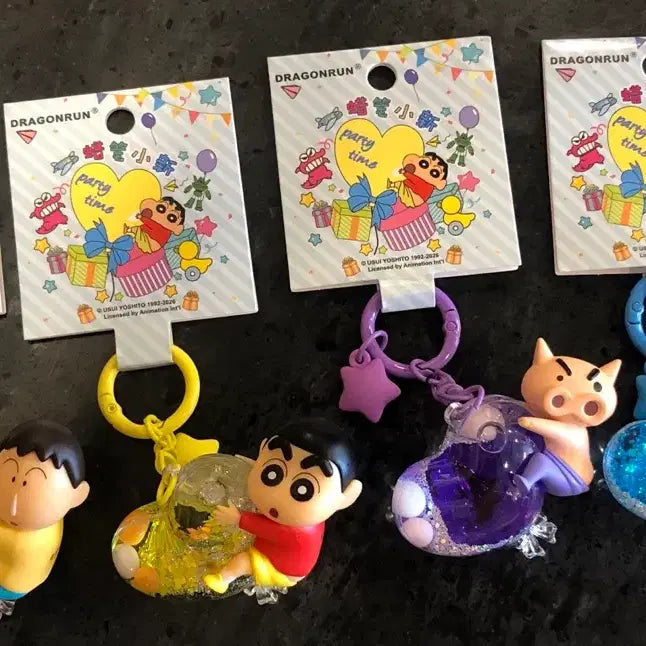 [BUNJANG] Crayon Shin-chan Characters Heart Shaker Keychain Set / 맹구/짱구/흰둥이/부리부리대마왕 하트쉐이커 키링 세트
