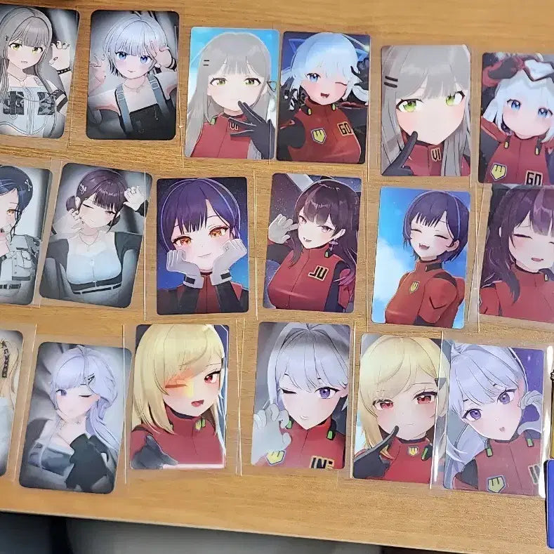 [BUNJANG] Isegye Idol Photocard Bundle Set / 이세계아이돌 포토카드 판매합니다.
