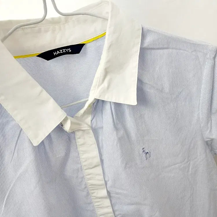 [BUNJANG] HAZZYS Striped Round Collar Blouse / HAZZYS 헤지스 둥근카라 스트라이프 블라우스 95