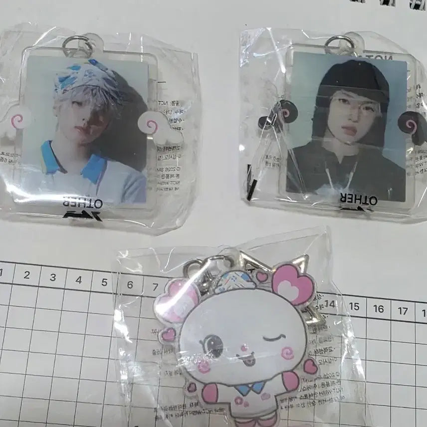 [BUNJANG] SEVENTEEN Sakuya Acrylic Keyring / 세븐일레븐 사쿠야 세트