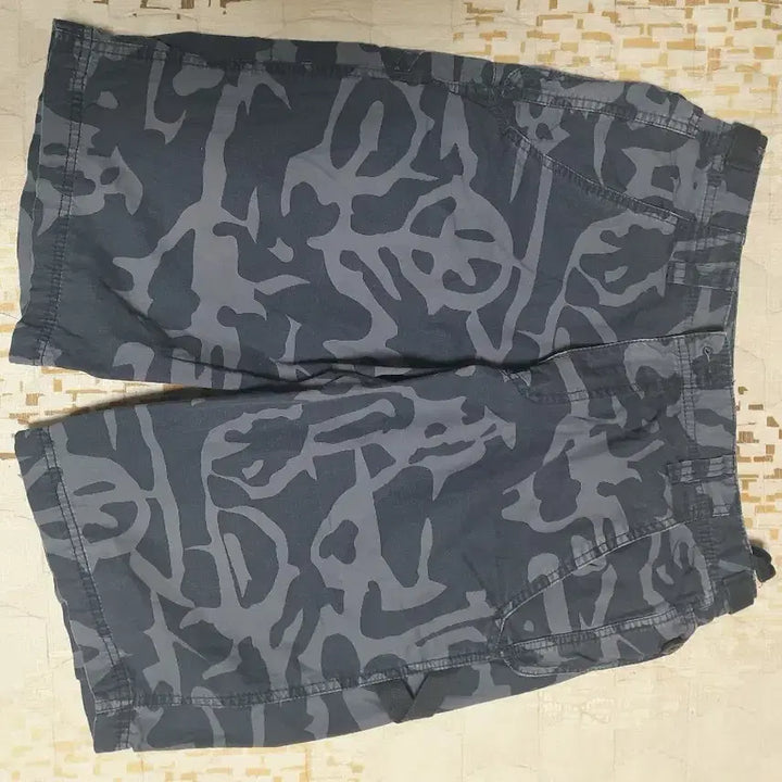 [BUNJANG] Nike Cargo Shorts / 나이키 카고 반바지