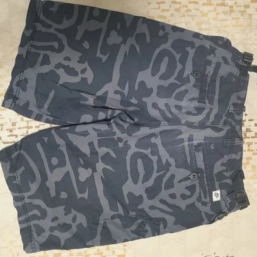 [BUNJANG] Nike Cargo Shorts / 나이키 카고 반바지
