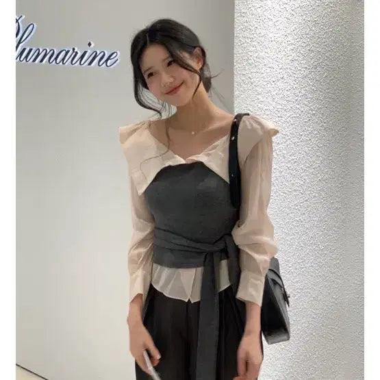 [BUNJANG] AidinAble Layered Wrap Blouse / 에이딘에이블 레이어드 랩 블라우스 하객룩 오프숄더