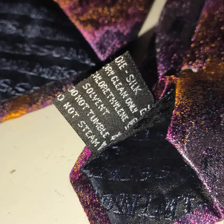 [BUNJANG] Missoni Jacquard Pattern Silk Necktie / 미쏘니 자카드 패턴 실크 넥타이 148x8.5