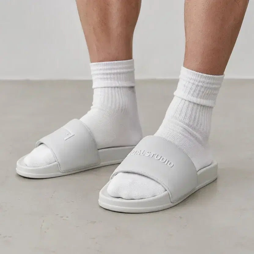 [BUNJANG] GO STUDIO Slides / 골스튜디오 슬리퍼