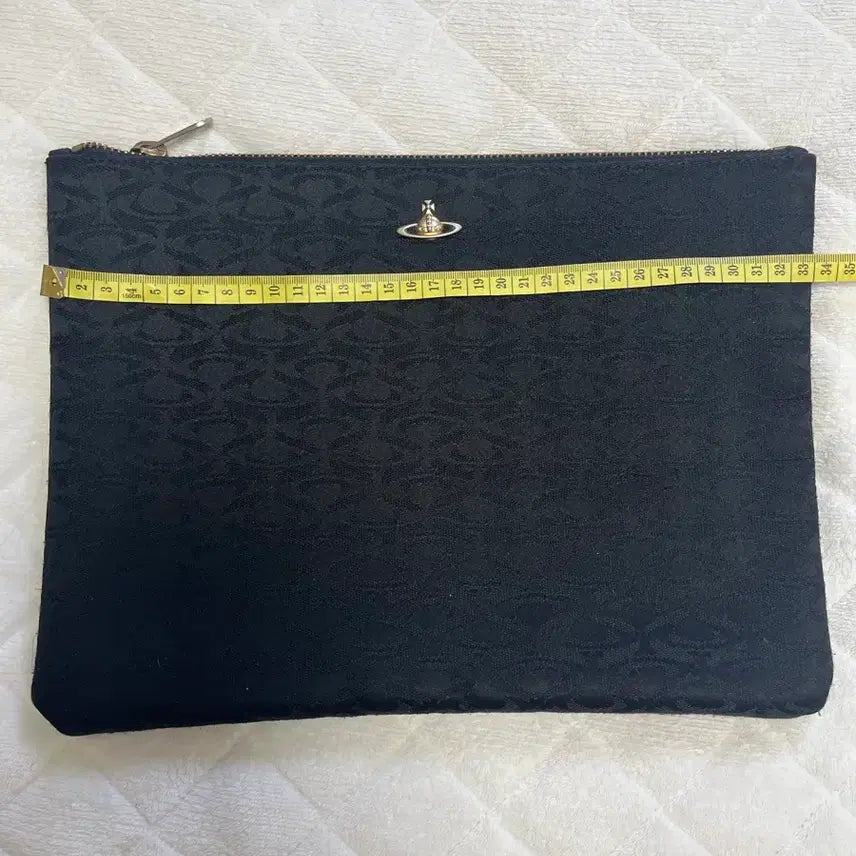[BUNJANG] Vivienne Westwood Black Clutch / 비비안웨스트우드 블랙 클러치 거의새거
