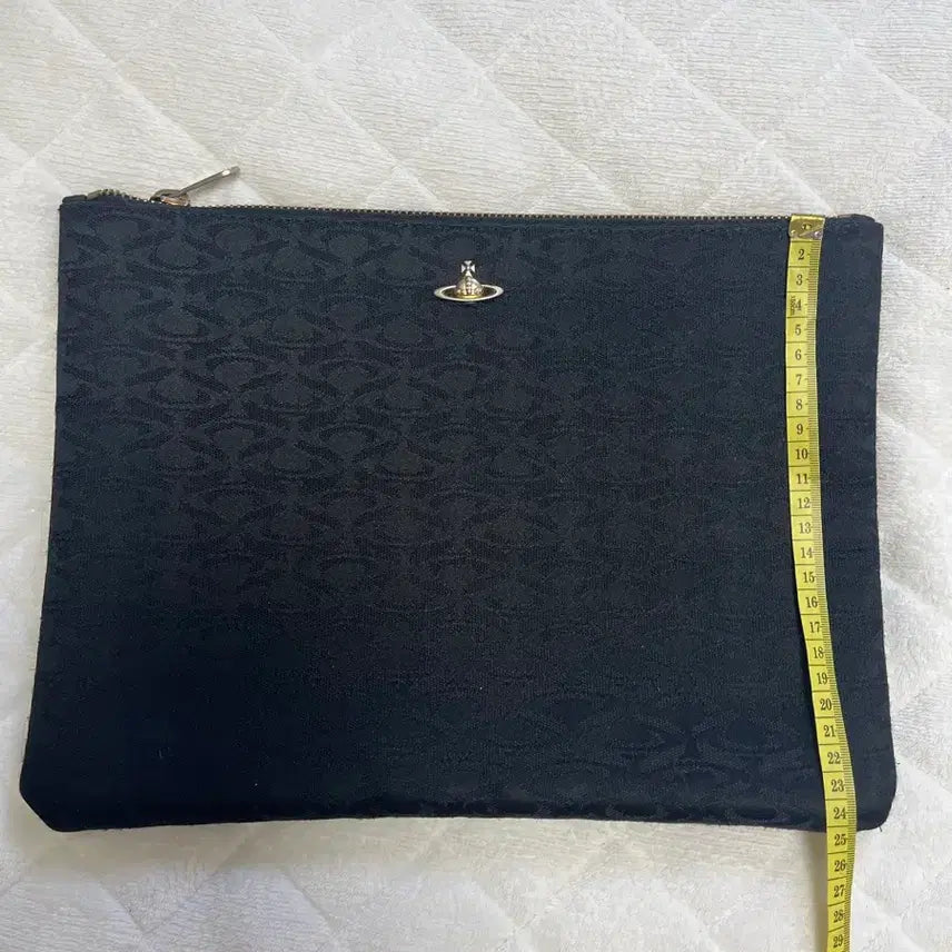 [BUNJANG] Vivienne Westwood Black Clutch / 비비안웨스트우드 블랙 클러치 거의새거