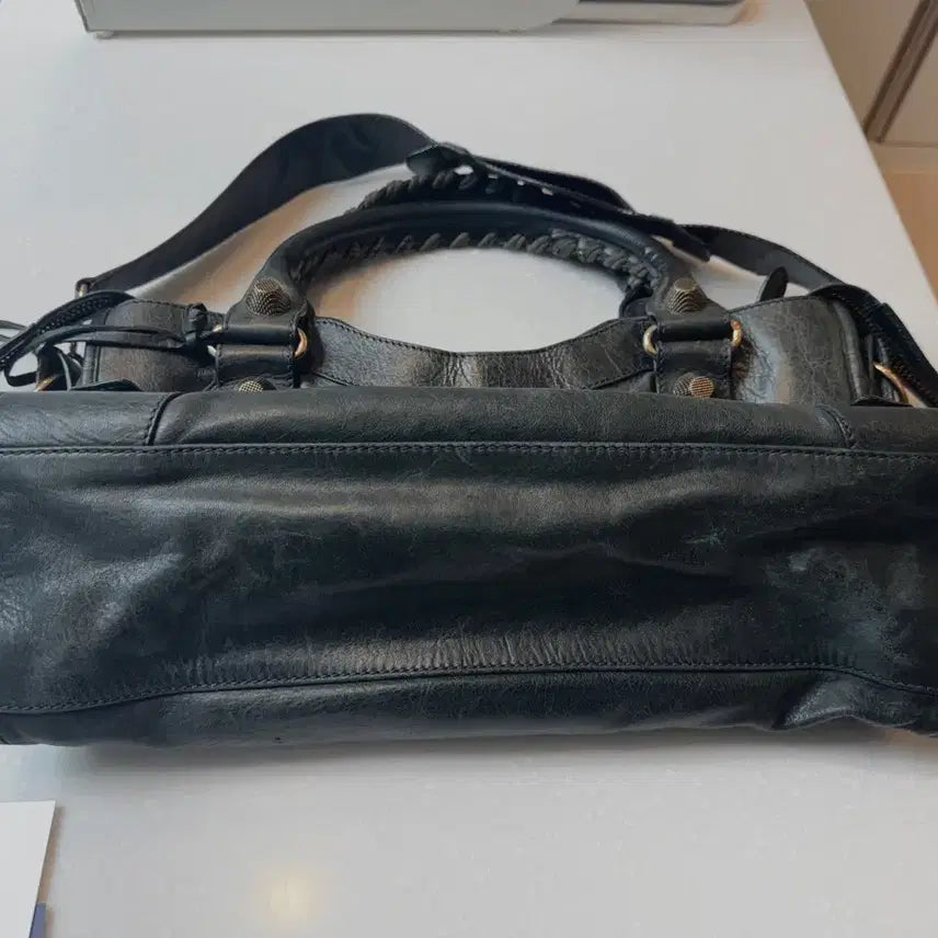 [SOLD OUT] 발렌시아가 자이언트시티 토트 앤 숄더 모터백
